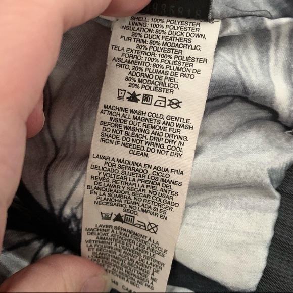 •OAKLEY• Gretchen Bleiler Series Down Filled Winter Jacket Size M - Picture 14 of 16